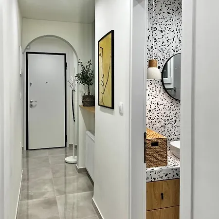 White Rabbit By Halu! Apartments Thessaloniki Exterior foto