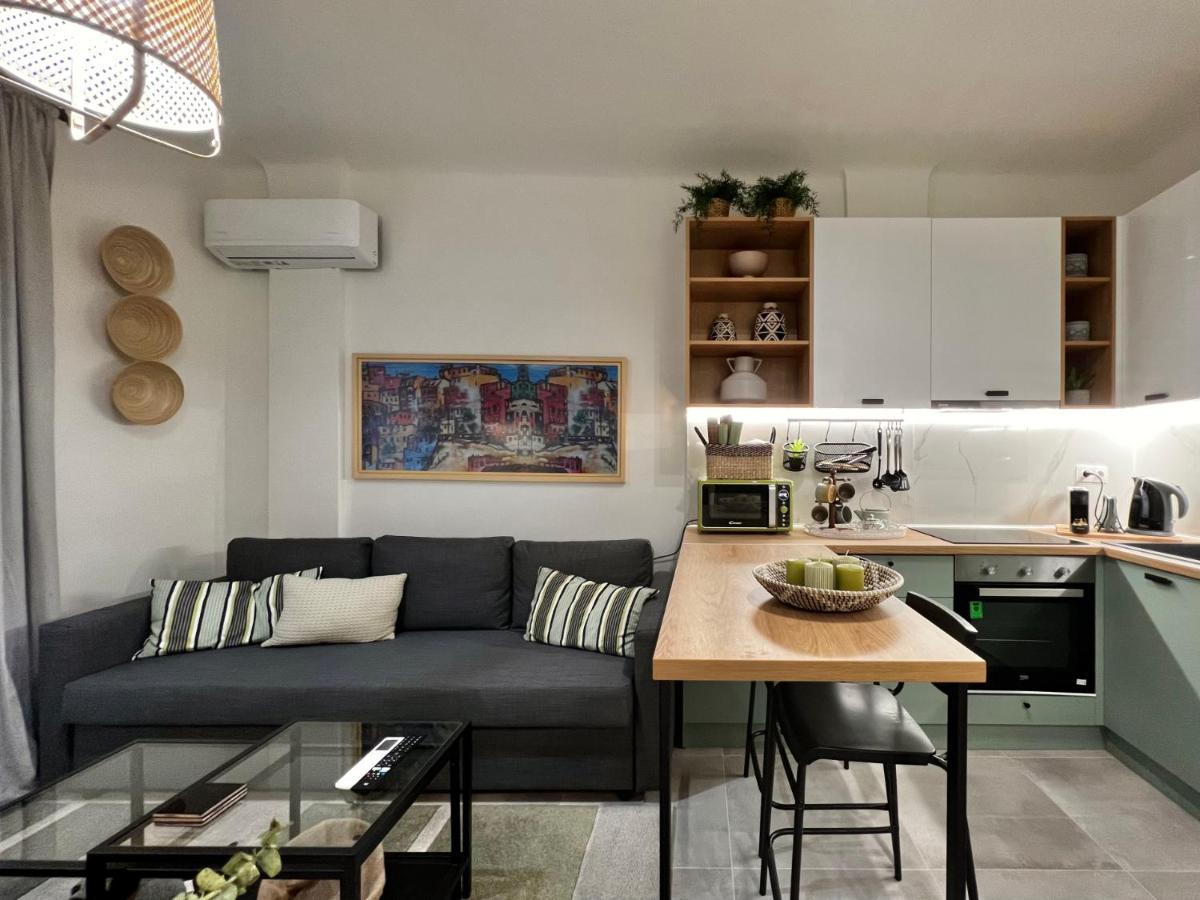 White Rabbit By Halu! Apartment Thessaloniki